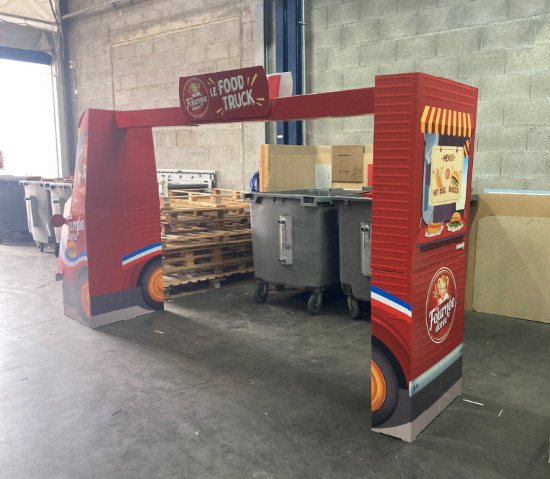 FABRICATION DE LA PLV FOODTRUCK